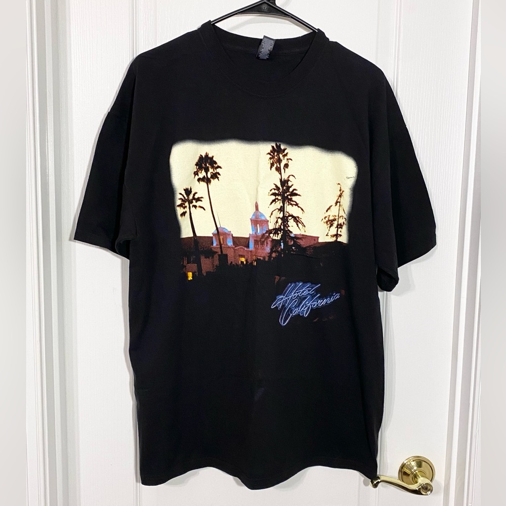 The Eagles Hotel California Band Tee Black Men’s XL